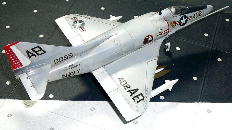 連載 世界の名作発掘 A-4E/F 「スカイホーク」 (ハセガワ1/72)