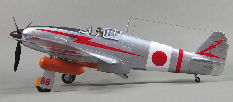 陸軍三式戦闘機 キ-61 「飛燕」 Ⅰ型丙(ハセガワ 1/32)＞ 飛行機