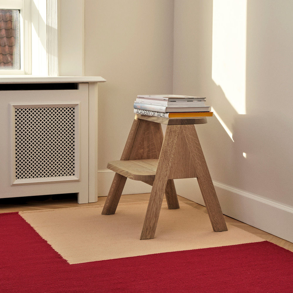 Butler バトラー / HAY