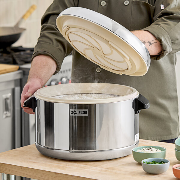 Zojirushi RDS-400 44 Cup (Cooked) Stainless Steel Sushi Rice Container