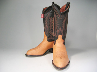 トニーラマ（Tony Lama）6173 ブラック×ベージュ の詳細ページです