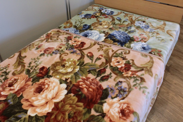 温泉毛布 軽量ニューマイヤー毛布 ｜岐阜県寝装のわた勇