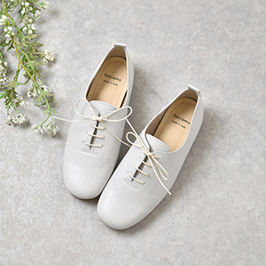 facciamo (ファッチャーモ) 正直で素直な靴づくり - 銀座ワシントン