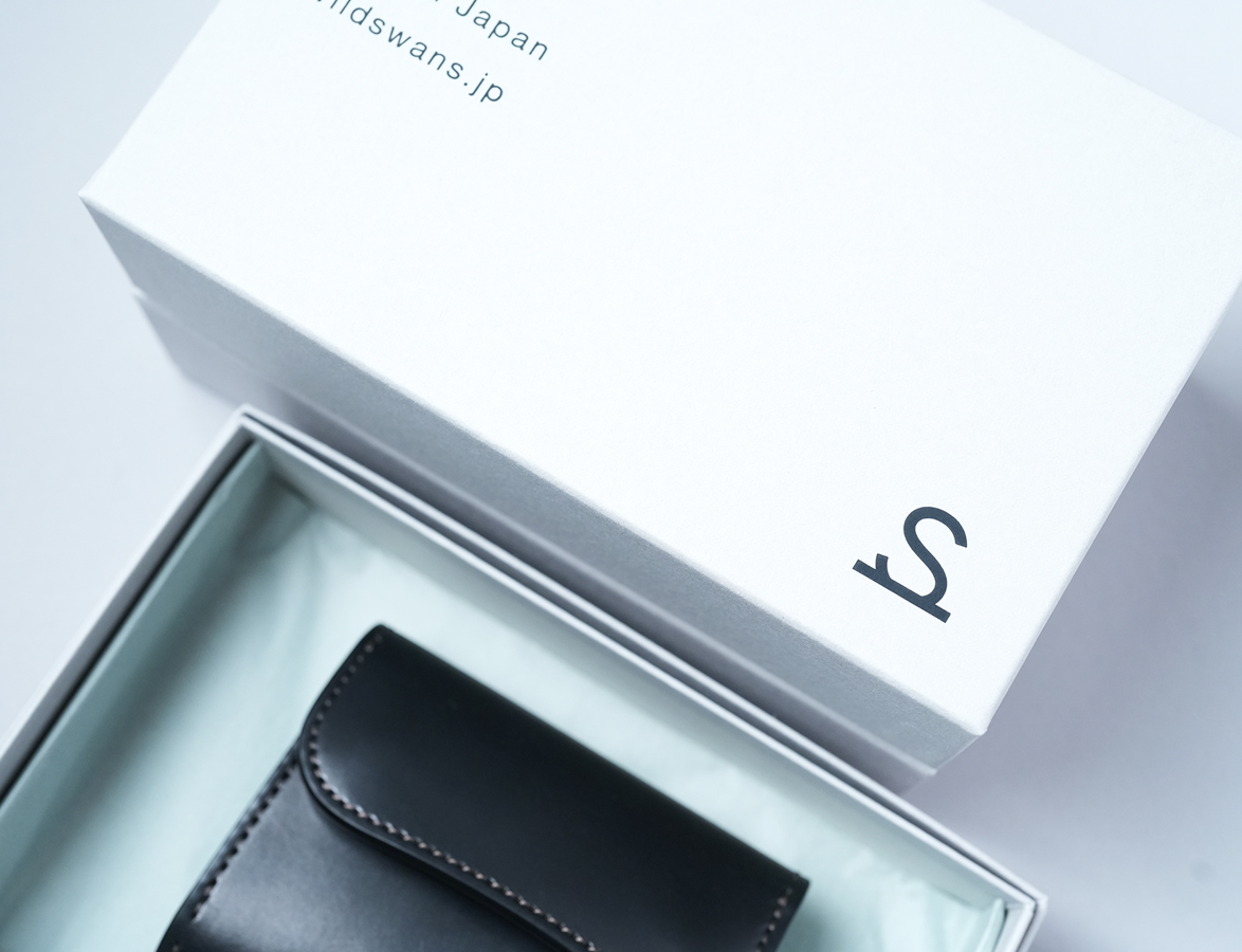 WILD SWANS ワイルドスワンズ ホーウェンスタンプHCBSレザーマット①