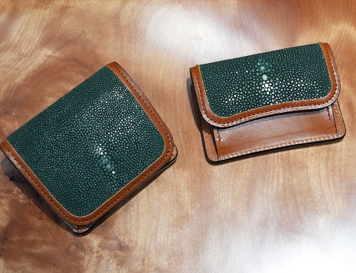 0036】ノートカバー・OWL-A5（オウルA5）について 1 | WILDSWANS