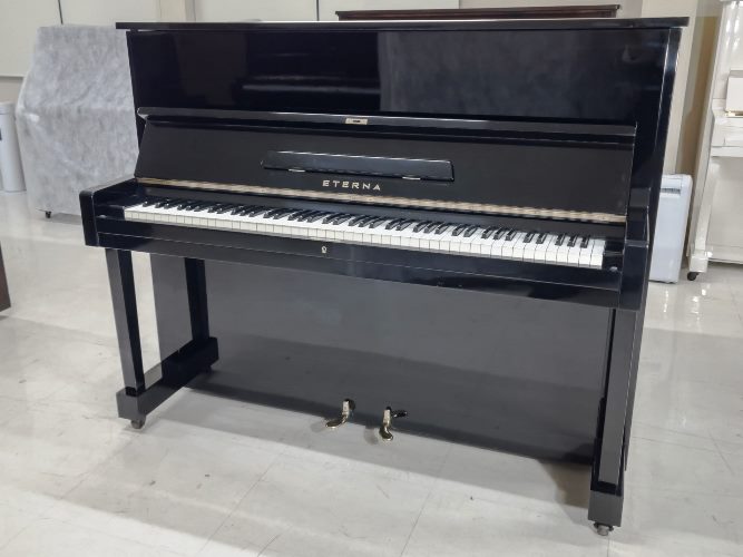 2022/04/23 エテルナ 1、ヤマハU3Hの中古アップライトピアノが