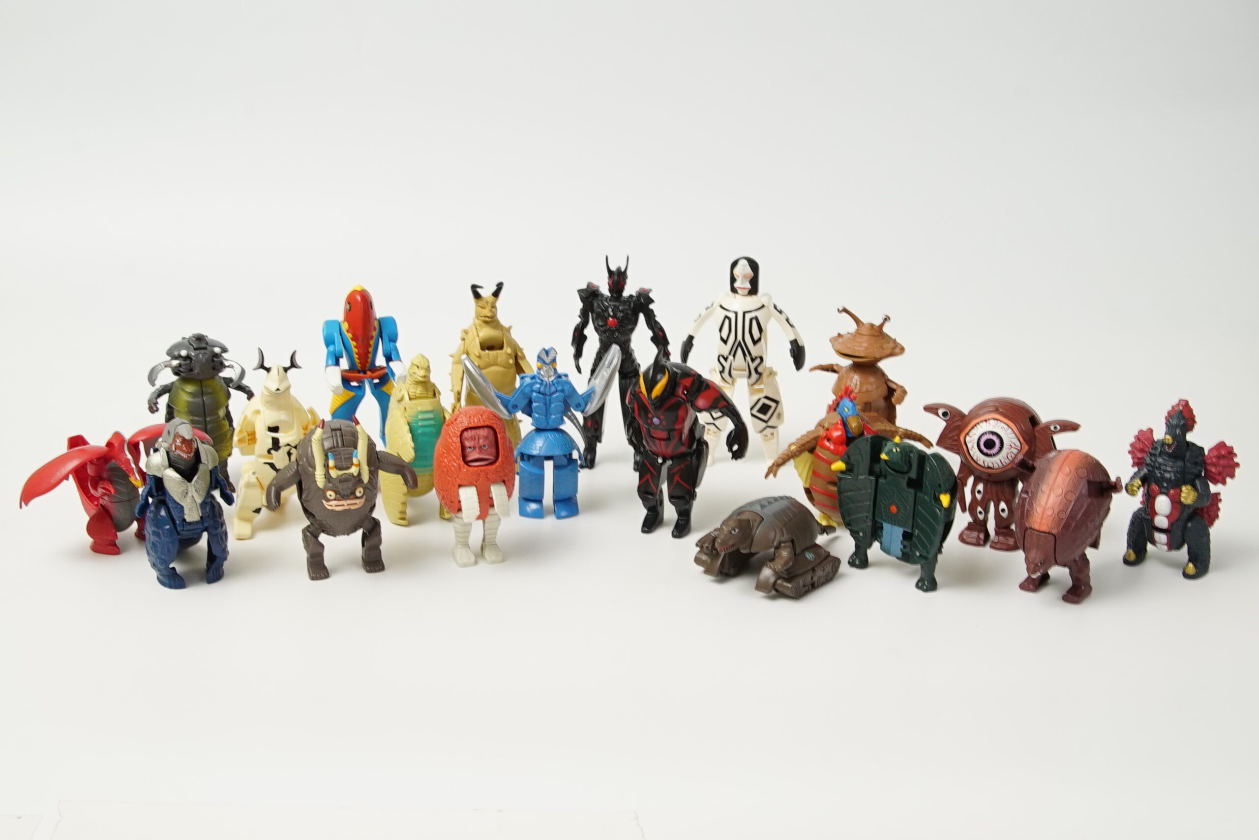 ウルトラエッグシリーズたくさんお売りいただきました！ | トイ