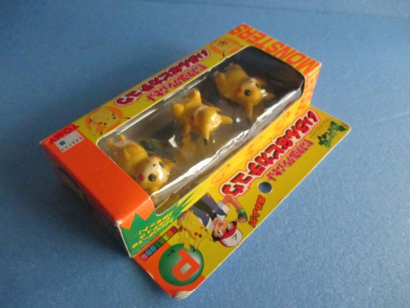 ポケットモンスター[年代物モンコレ いろんなピカチュウ]Pocket