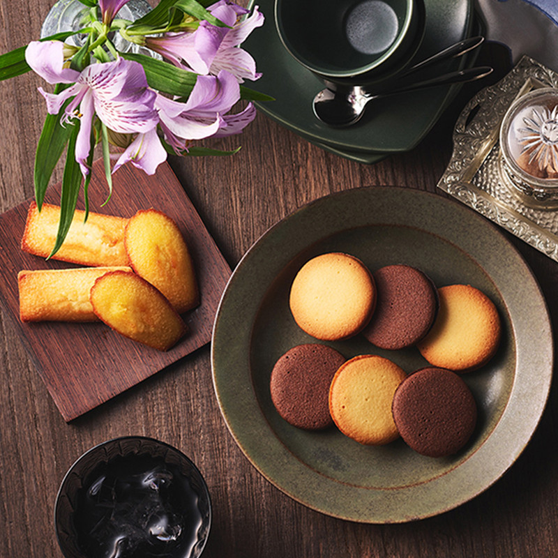 アンリ・シャルパンティエ］ラング・ド・シャ・アソート SSボックス