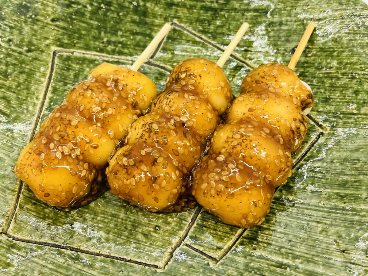 みたらし団子 | 生菓子 | 菓子の館とね