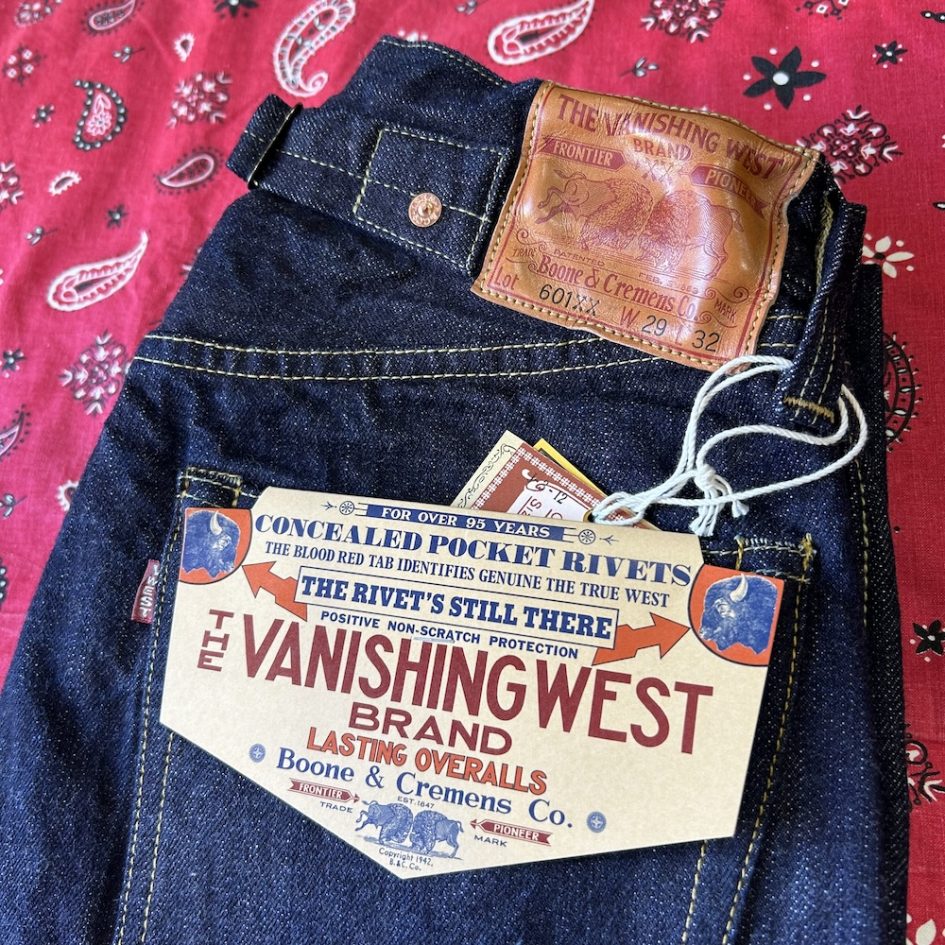 新作ジーンズ入荷！フリーホイーラーズLot 601 XX 1942 | トップジミー