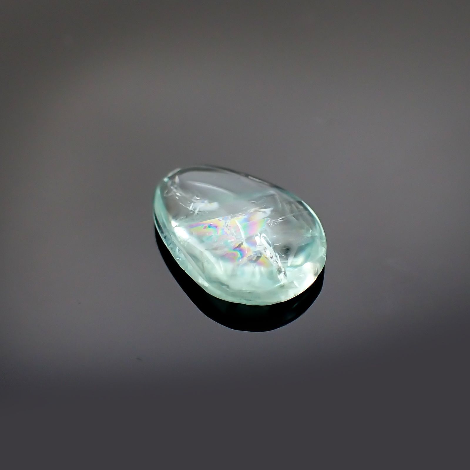 フォスフォフィライト(宝石名フォスフォフィライト) ボリビア産 ソ付