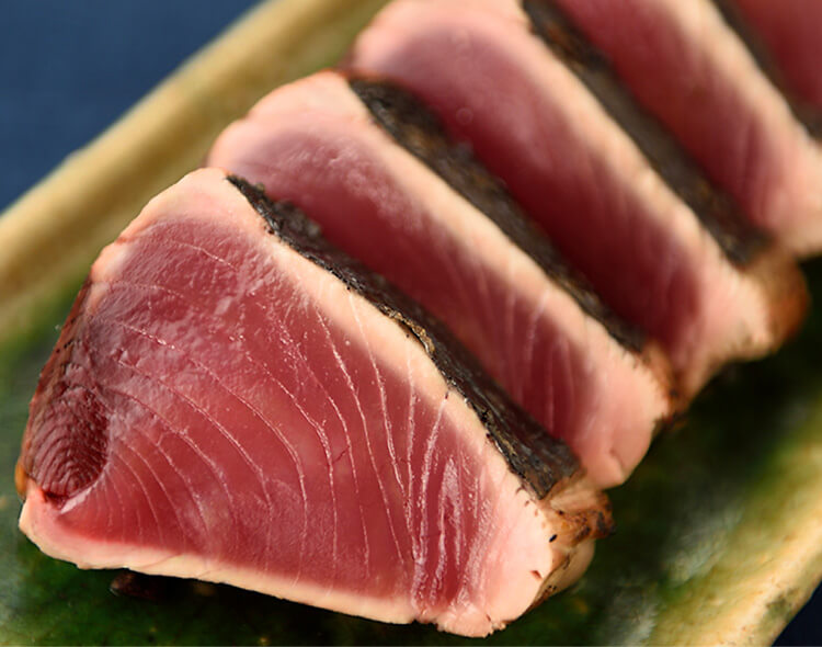 鰹たたき 1節セット（350g） | 土佐料理 司[つかさ]・祢保希[ねぼけ