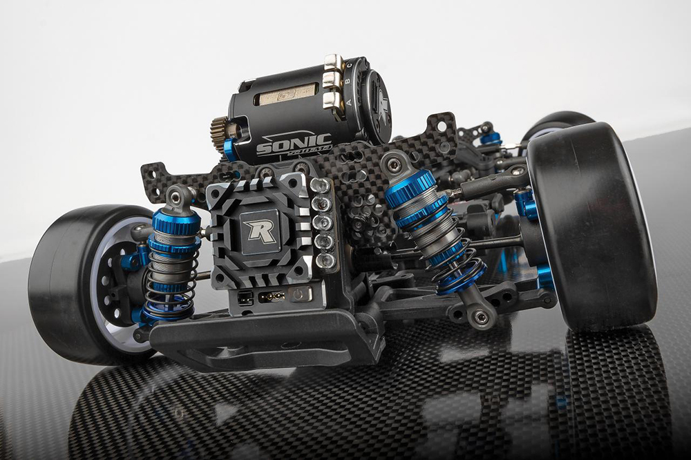 アソシエイテッド】AS30134 DC10 Drift Car Kit | GAGA WebSHOP