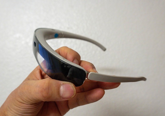 クラファン締切迫るオートフォーカス・アイウェア「ViXion01」ほぼ製品