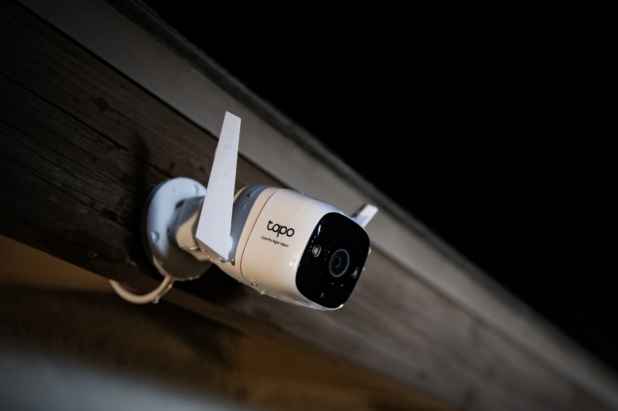 TP-Link's new Tapo outdoor security cam boasts color night vision
