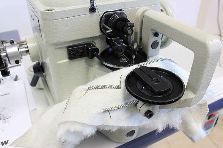Techsew 202 PRO Industrial Fur / Sheepskin Sewing Machine