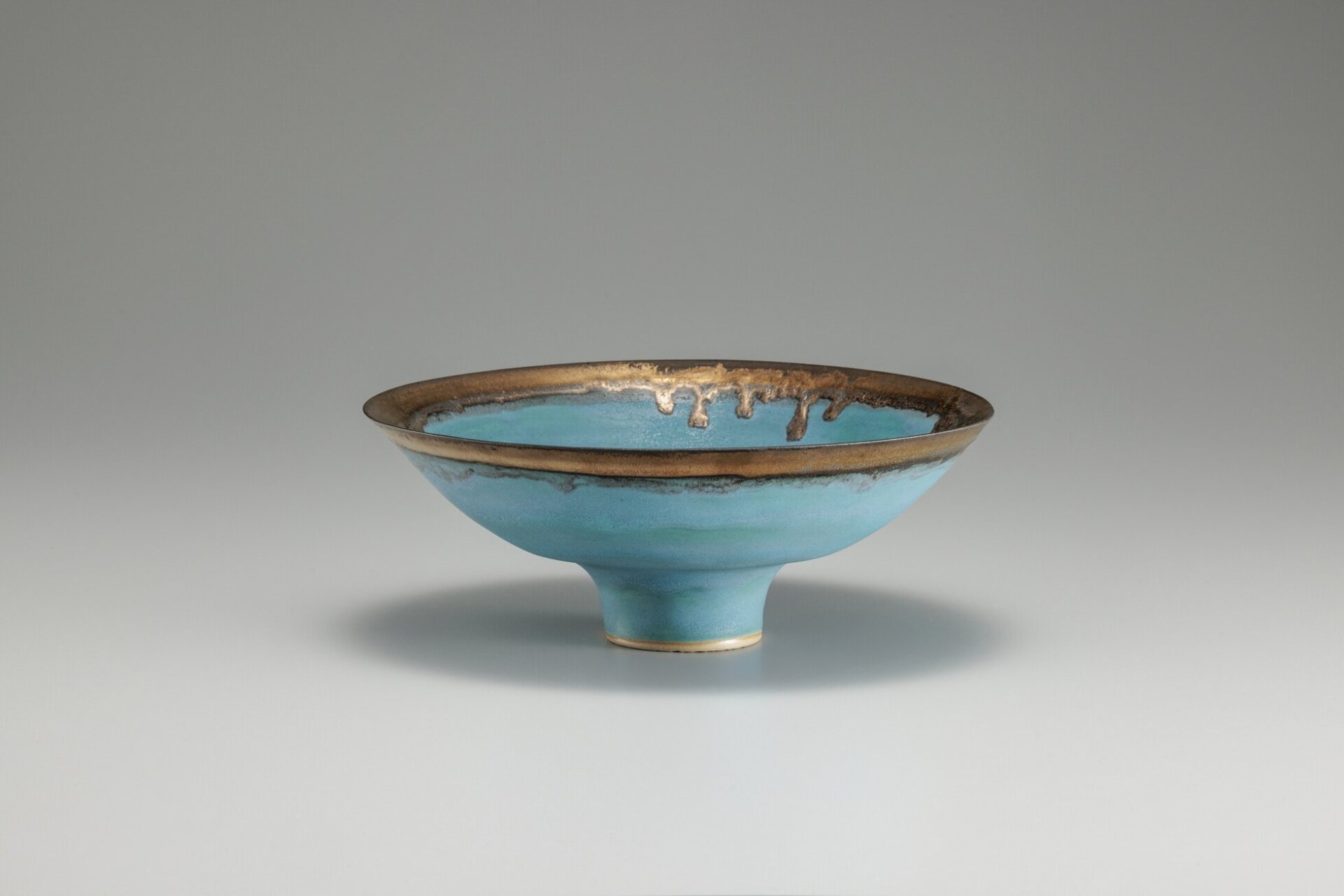 ルーシー・リー展―東西をつなぐ優美のうつわ― | 東京都庭園美術館