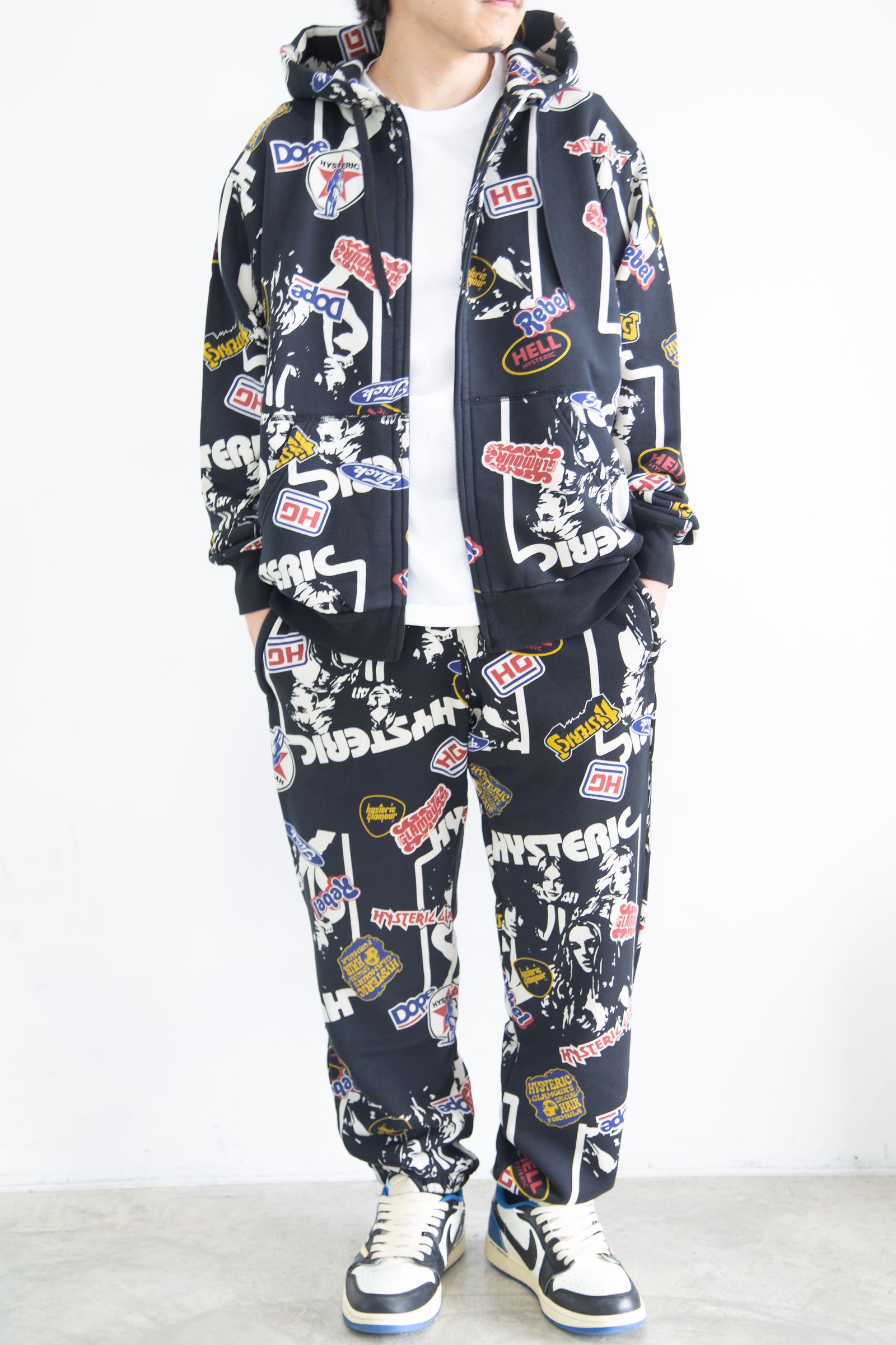 HYSTERIC GLAMOUR - 4GIRLS柄 スウェットパンツ / ブラック | Tempt