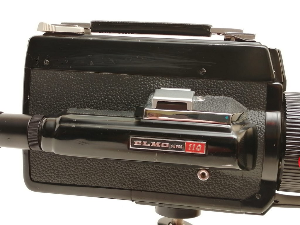 Elmo Super 110 (OC13) | Tested Super 8 Cameras