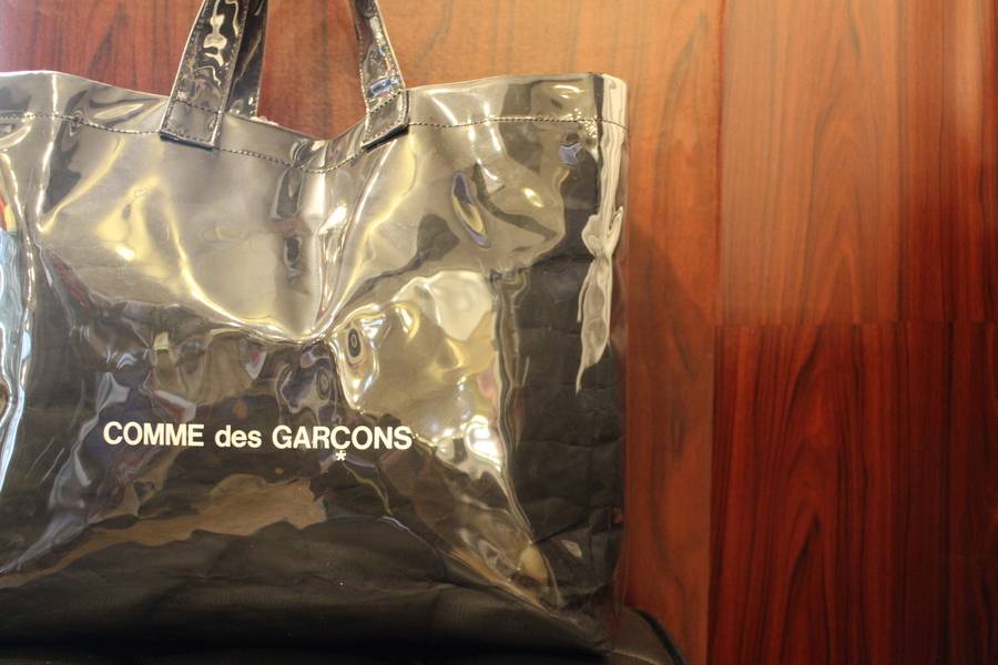 コム デ ギャルソン(COMME des GARCONS)ビニールトートバッグ入荷