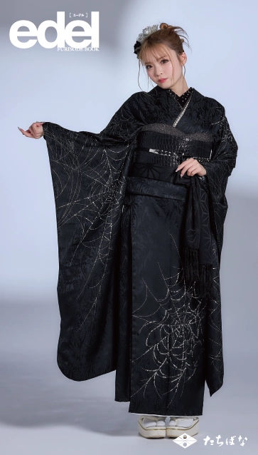 Edel×ゆい小池（ゆいちゃみ）”の振袖-黒｜成人記念の新作振袖ご紹介 E-603