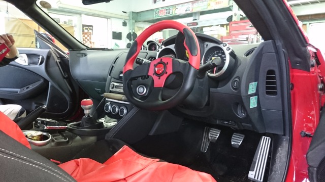 フェアレディZ x MOMOシフトノブ | 店舗おススメ情報 | タイヤ館 姫路