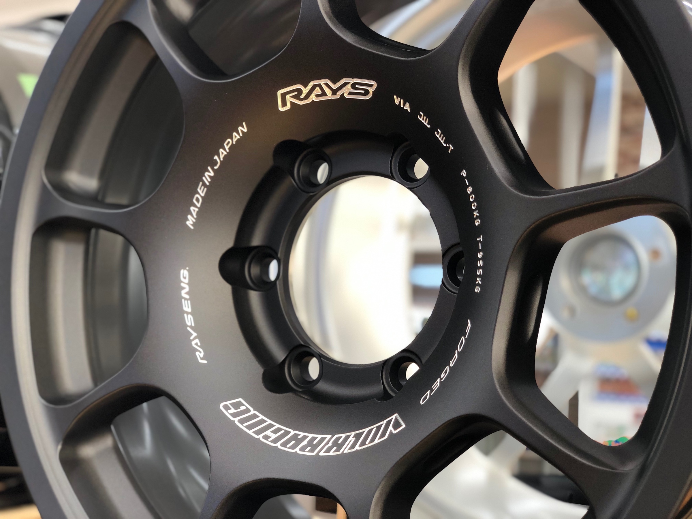 即取付けOK！】レイズ ボルクレーシング ZE40X ブラストブラック2(BT