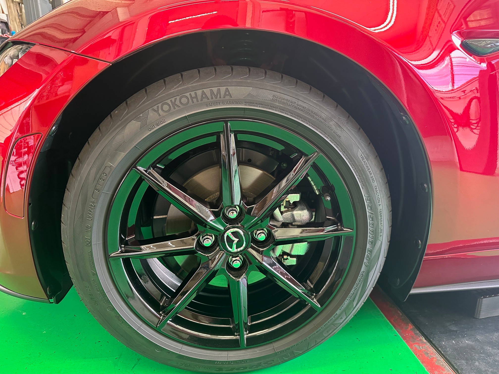 マツダ ロードスター（ND5RE） TEIN FLEX Z 車高調 取付 | 店舗お