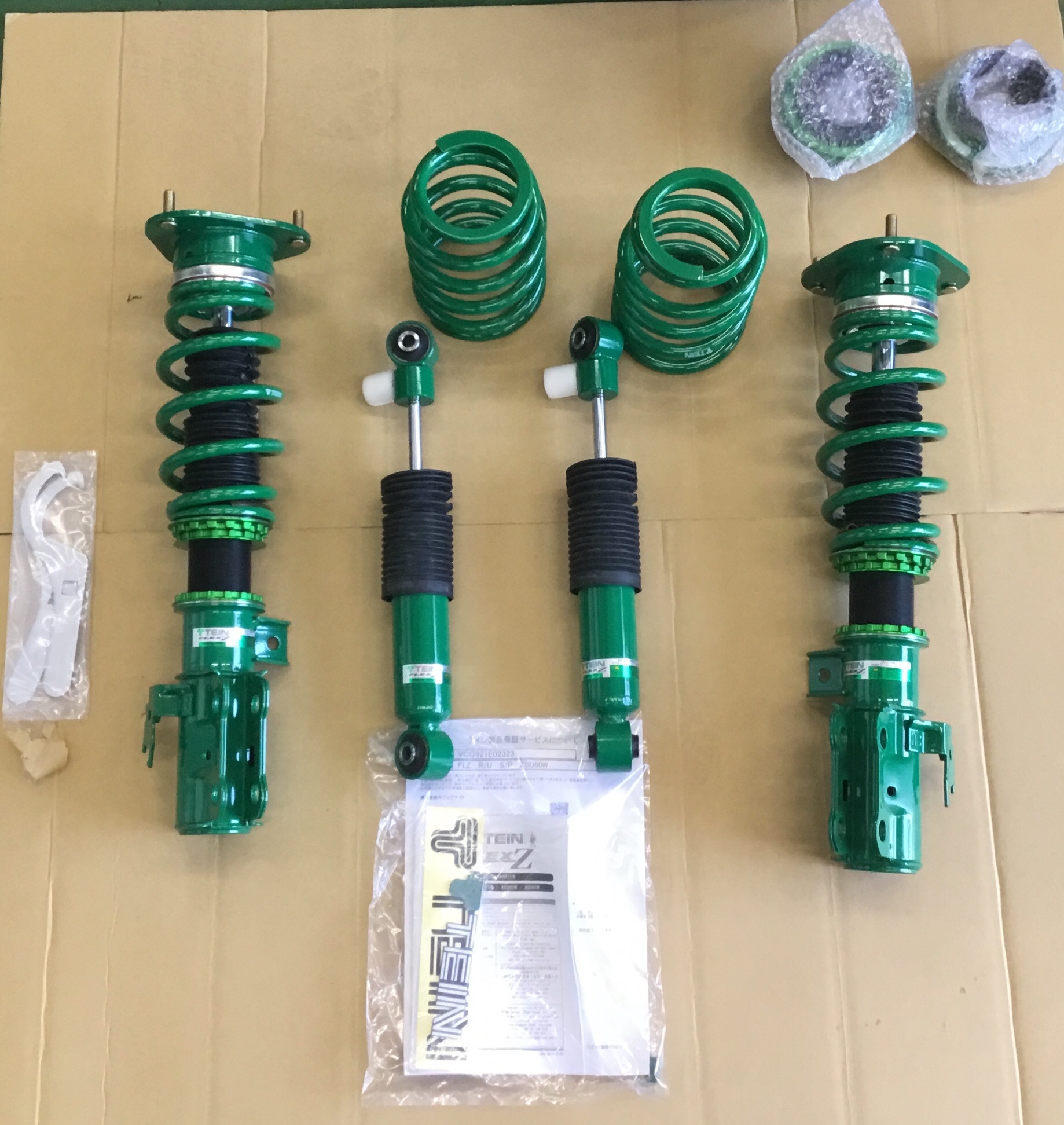 ハリアー TEIN車高調取り付け アライメント | 店舗おススメ情報