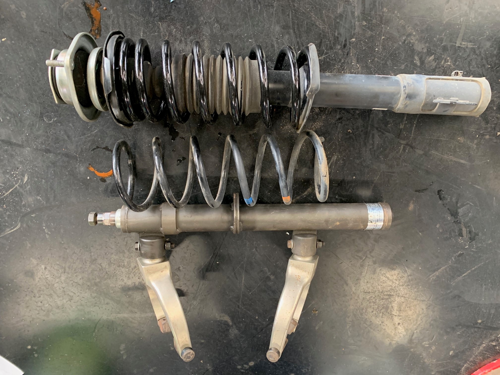 ダイハツ・ミラカスタム・L275S】 ダウンサス交換 | 店舗おススメ情報