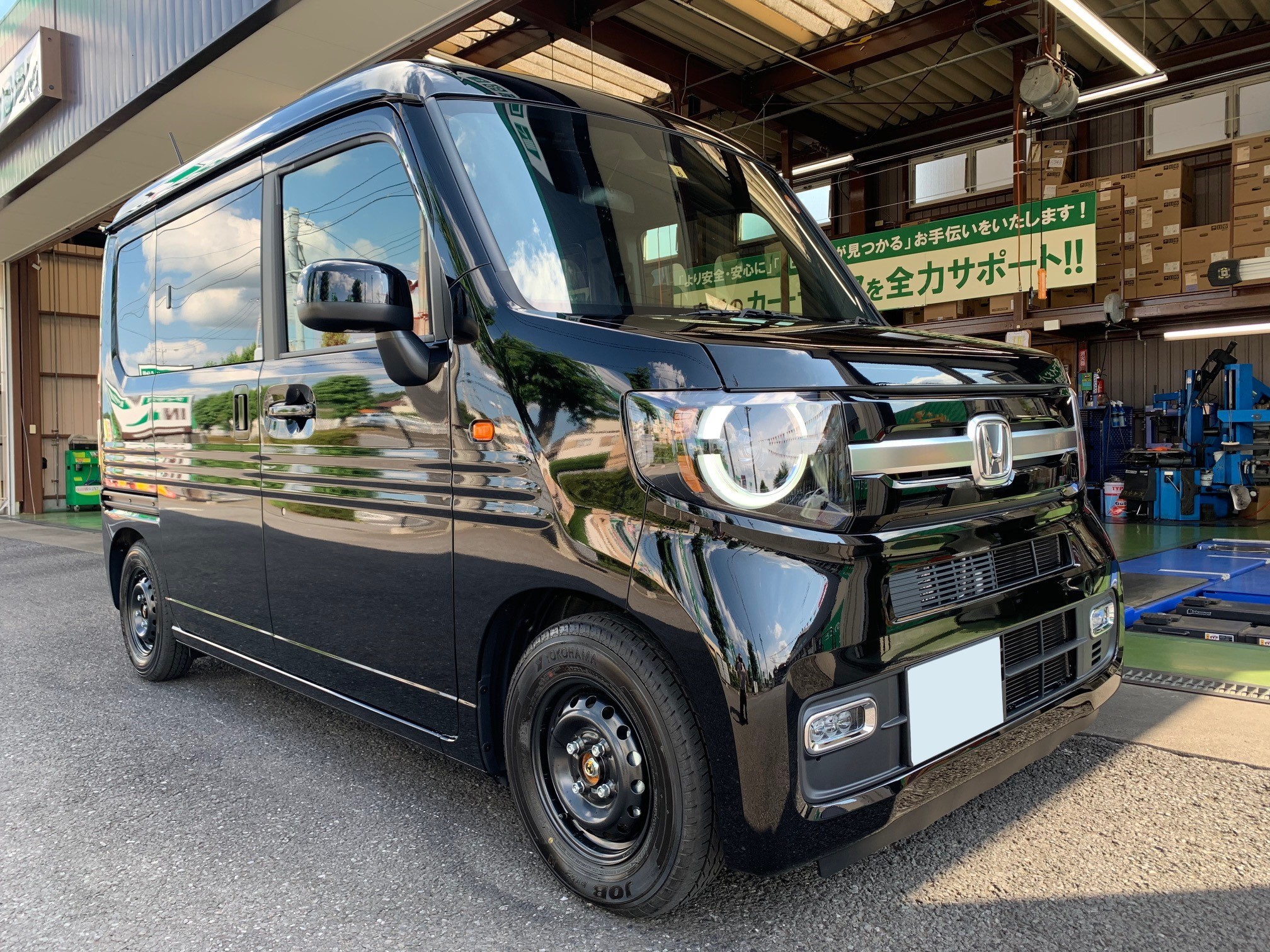 ホンダ・N-VAN・JJ1】ダウンサス交換 | 店舗おススメ情報 | タイヤ館