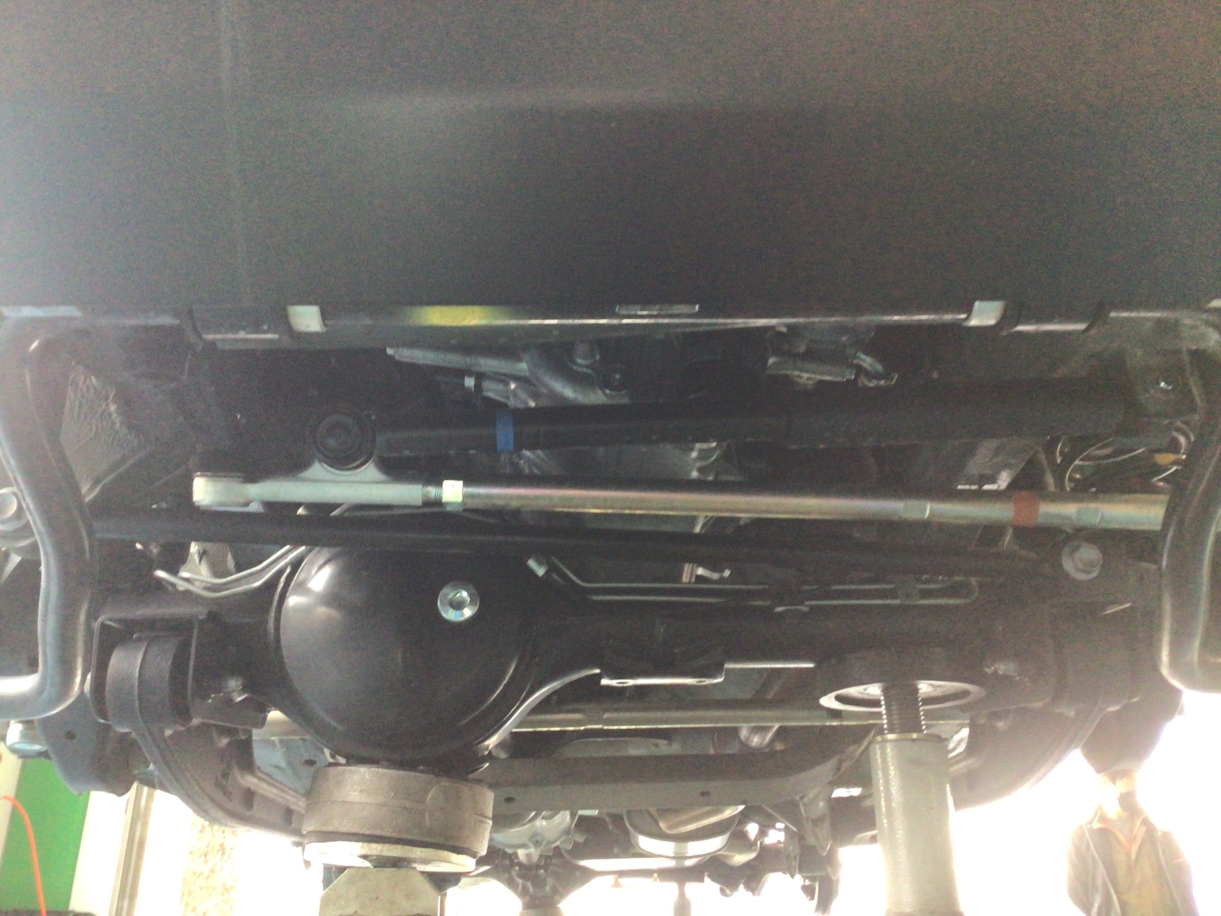 JB64W ジムニーショックアブソーバー＆ステアリングダンパー交換