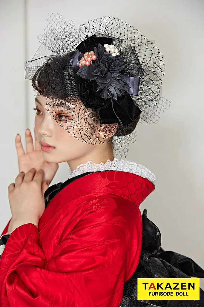 レトロ 赤無地 正絹 シンプル 目立つ 誰とも被らない振袖 個性派 派手