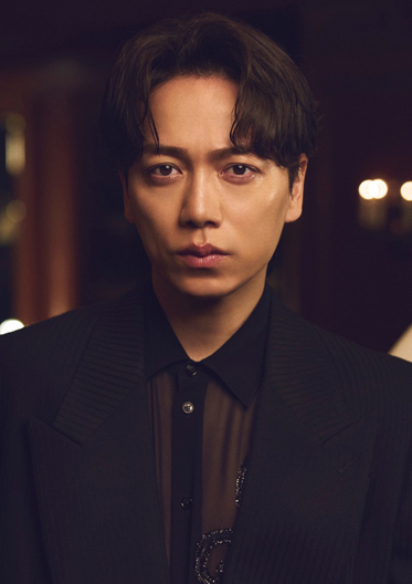 山崎育三郎『Premium Tour 2025 〜Eleganza』ビジュアル解禁！【第一弾