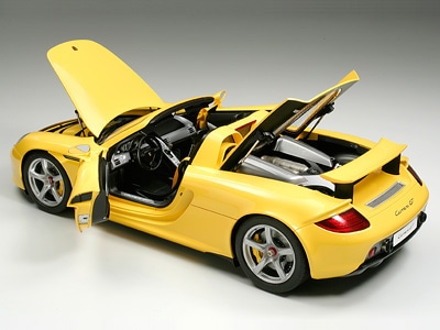 タミヤ 1/12 コレクターズクラブ・スペシャル ポルシェ カレラGT