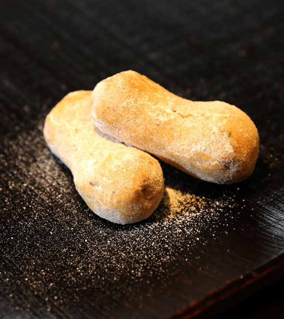 菓子蔵処 田村萬盛堂 | 富山県南砺市城端 | 菓子蔵処 田村萬盛堂では