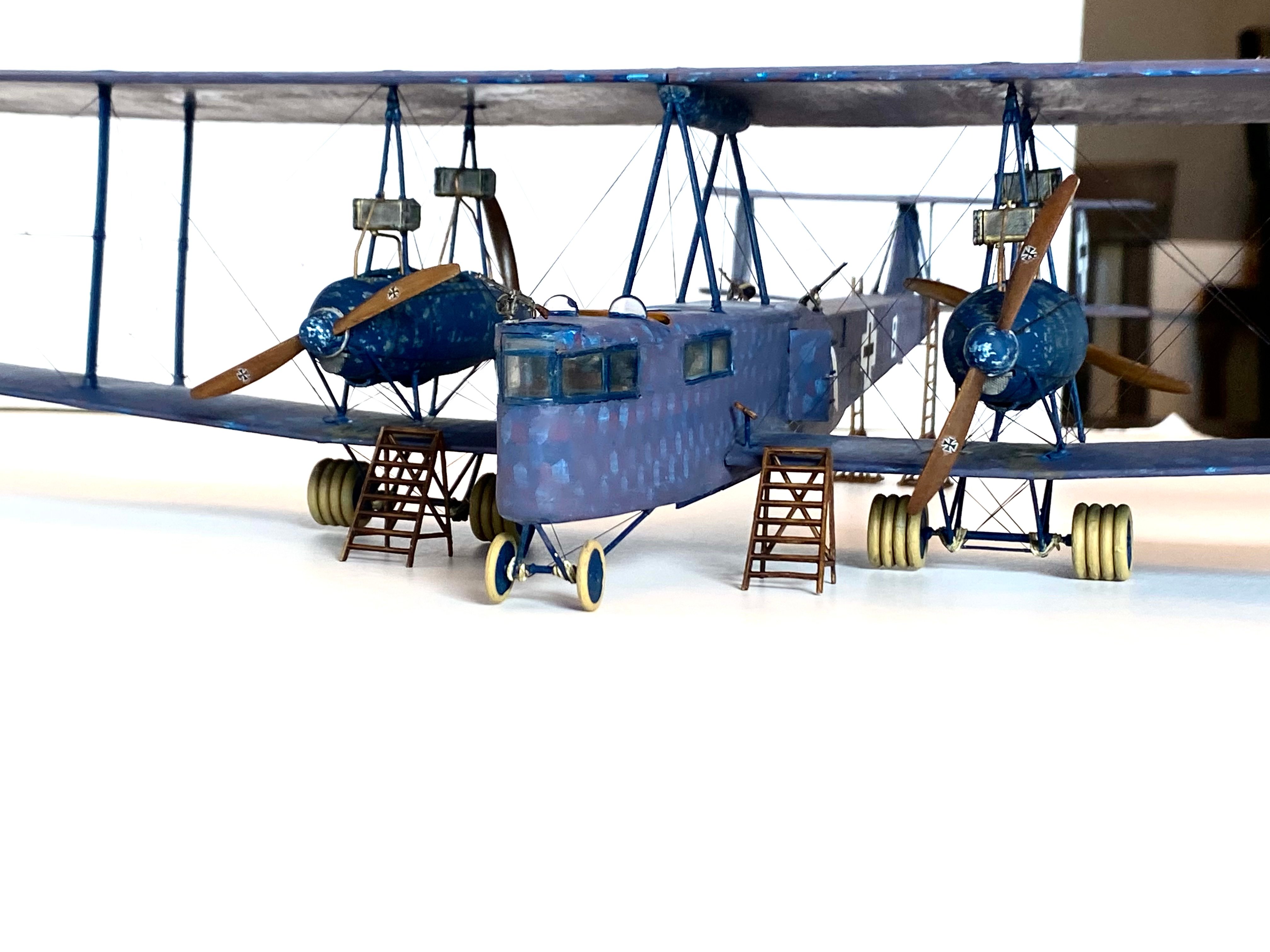 未組立プラモデルRODEN製 ツェッペリンStaaken R.VI 1/72 1/72