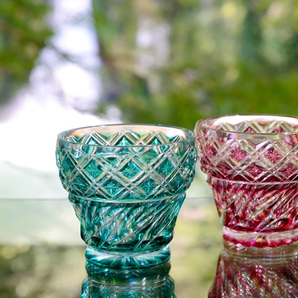 復活させた技が生み出す美しいグラス「薩摩びーどろ工芸｜薩摩切子