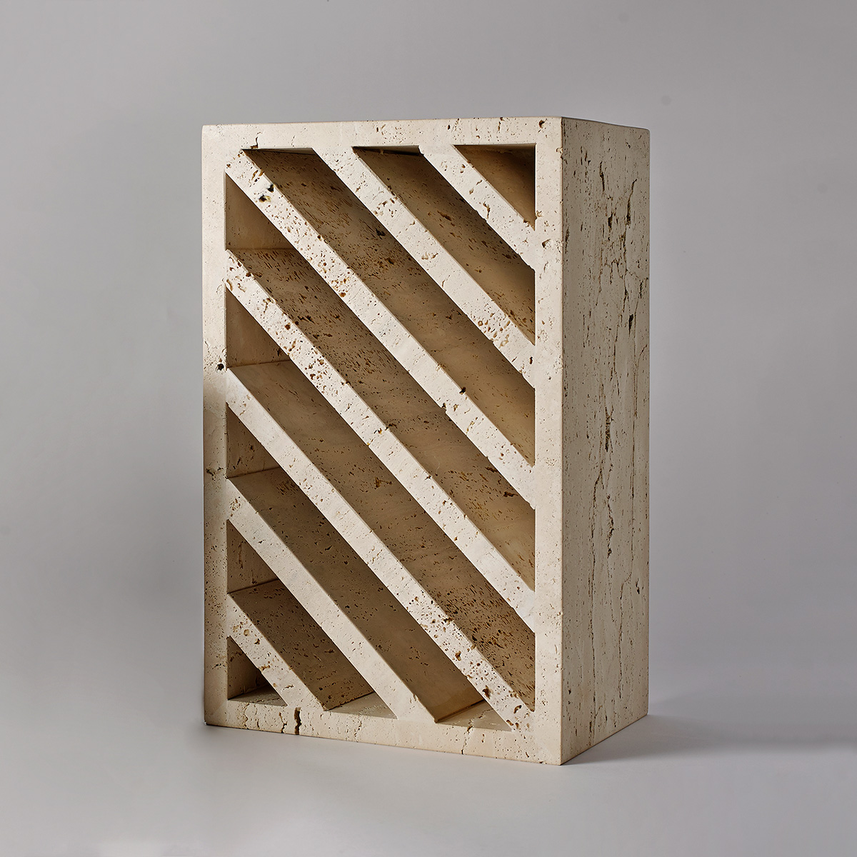 Brick Side Table I – Travertine | Grégoire de Lafforest | The