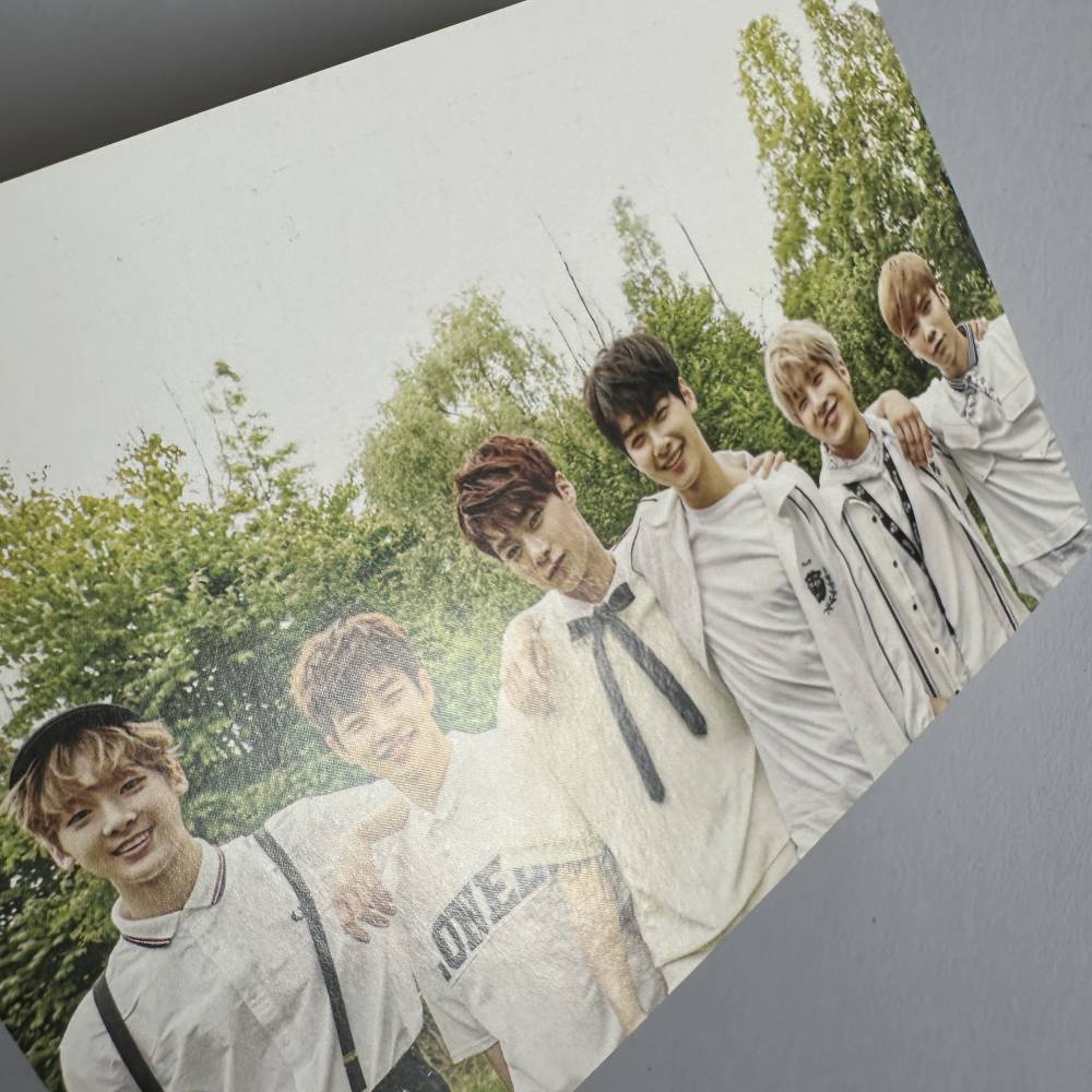 ASTRO SIGNED 2ND MINI ALBUM 'SUMMER VIBES'