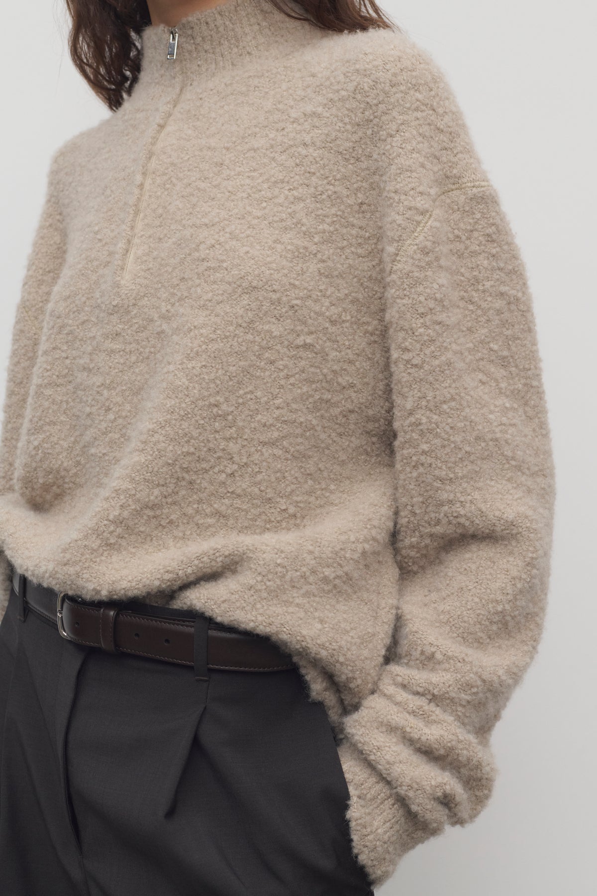 Lethara Sweater Beige – The Row