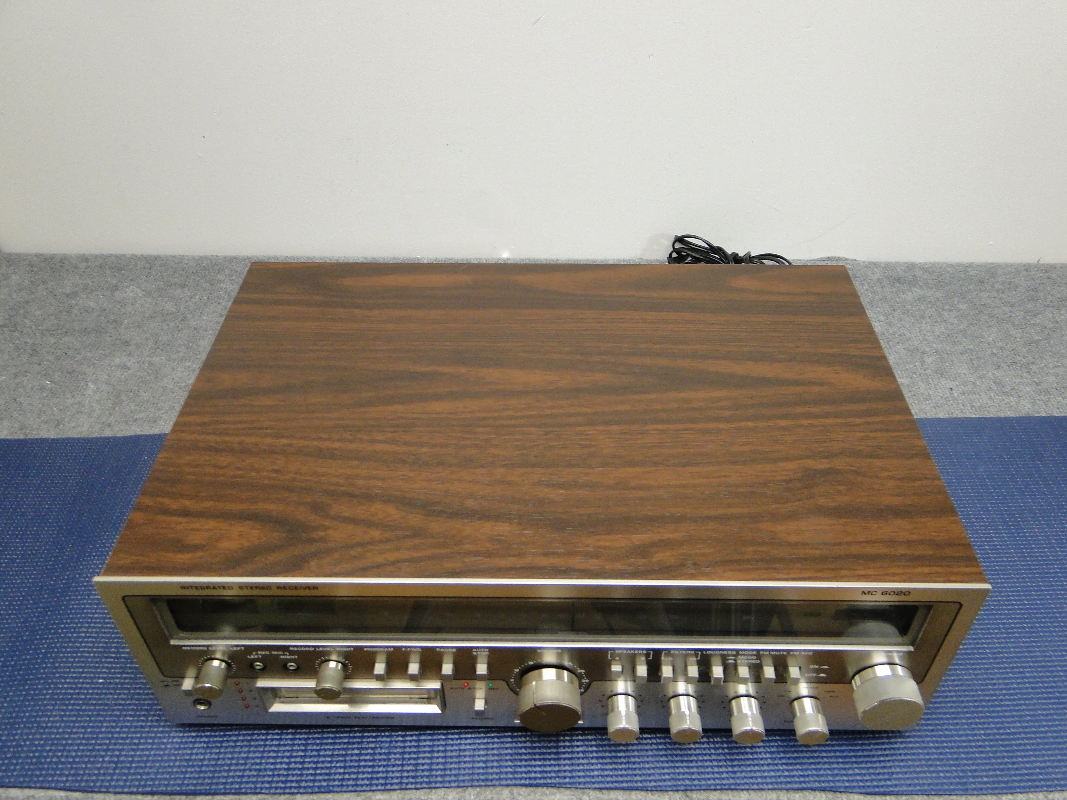 Zenith MC6020 Stereo Receiver with 8-Track Player – The Turntable