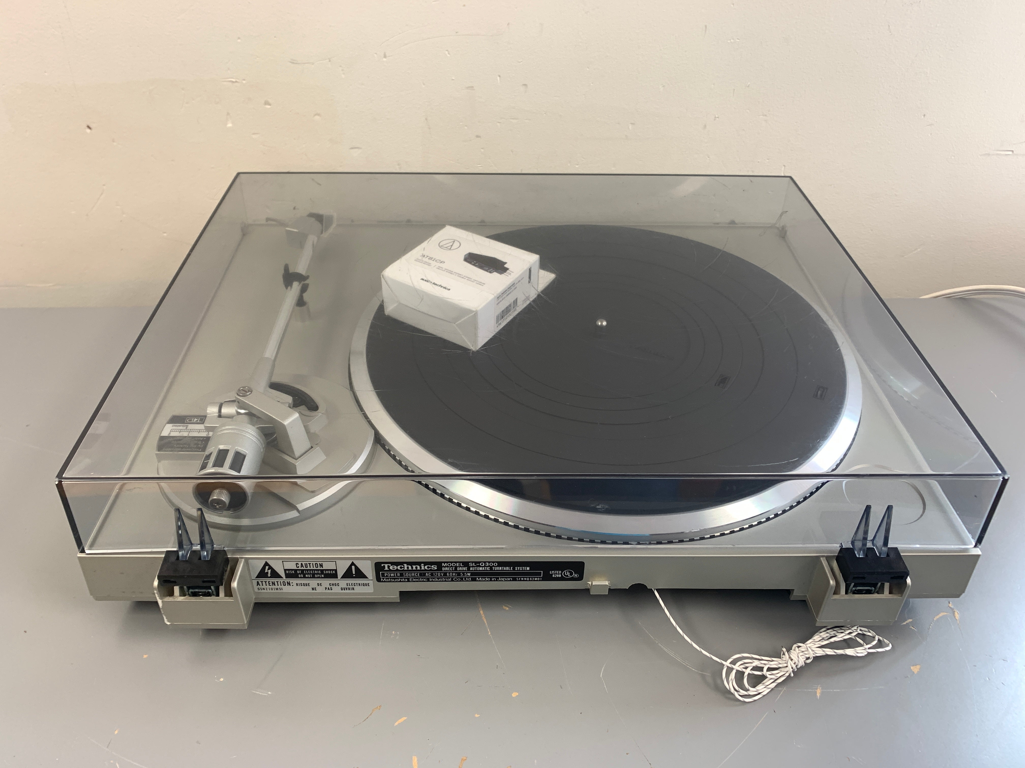 Technics SL-Q300 Turntable with NEW AT81CP Cartridge – The