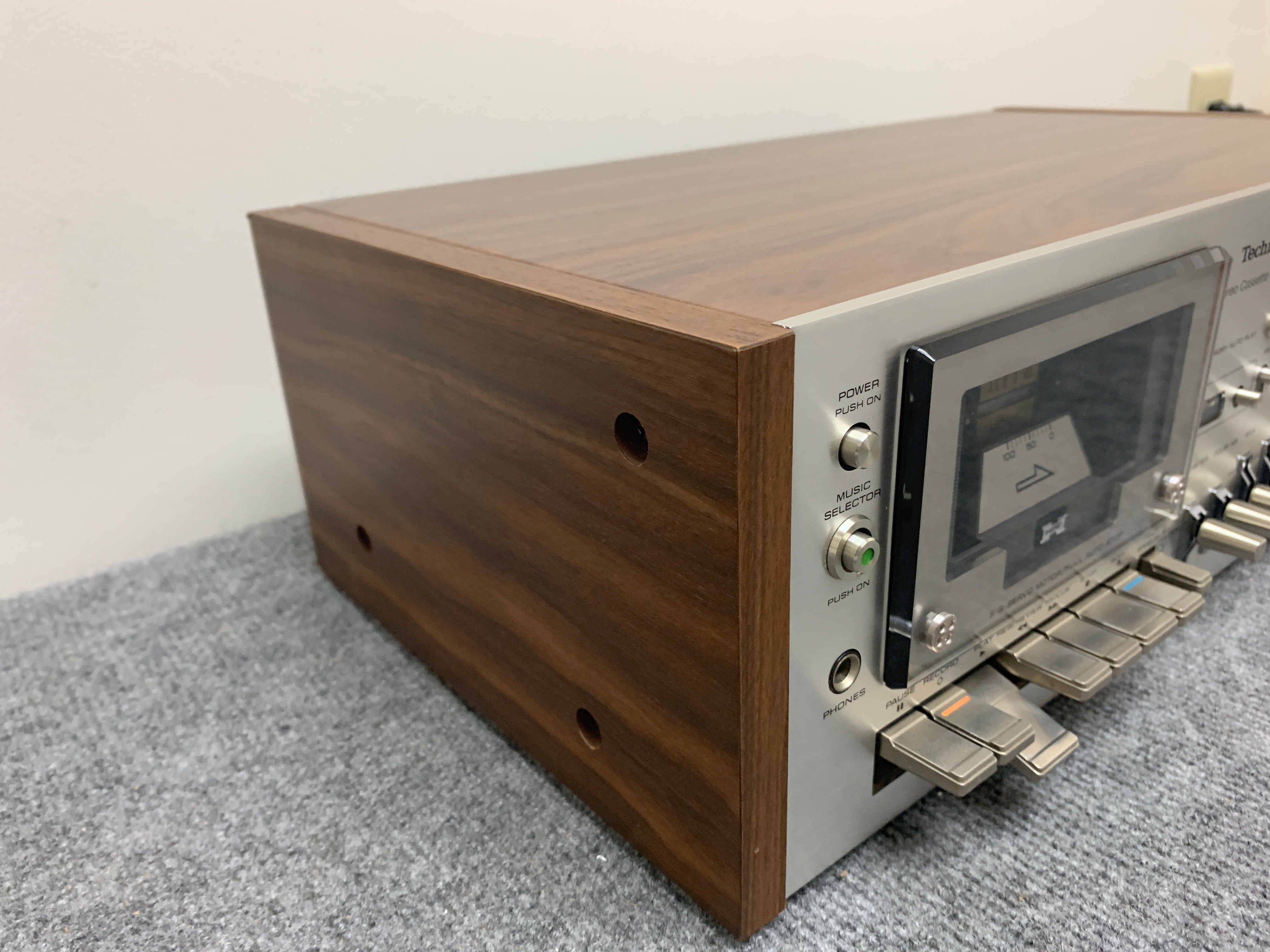 Technics RS-641 Single Cassette Deck - 1978 - – The Turntable Store