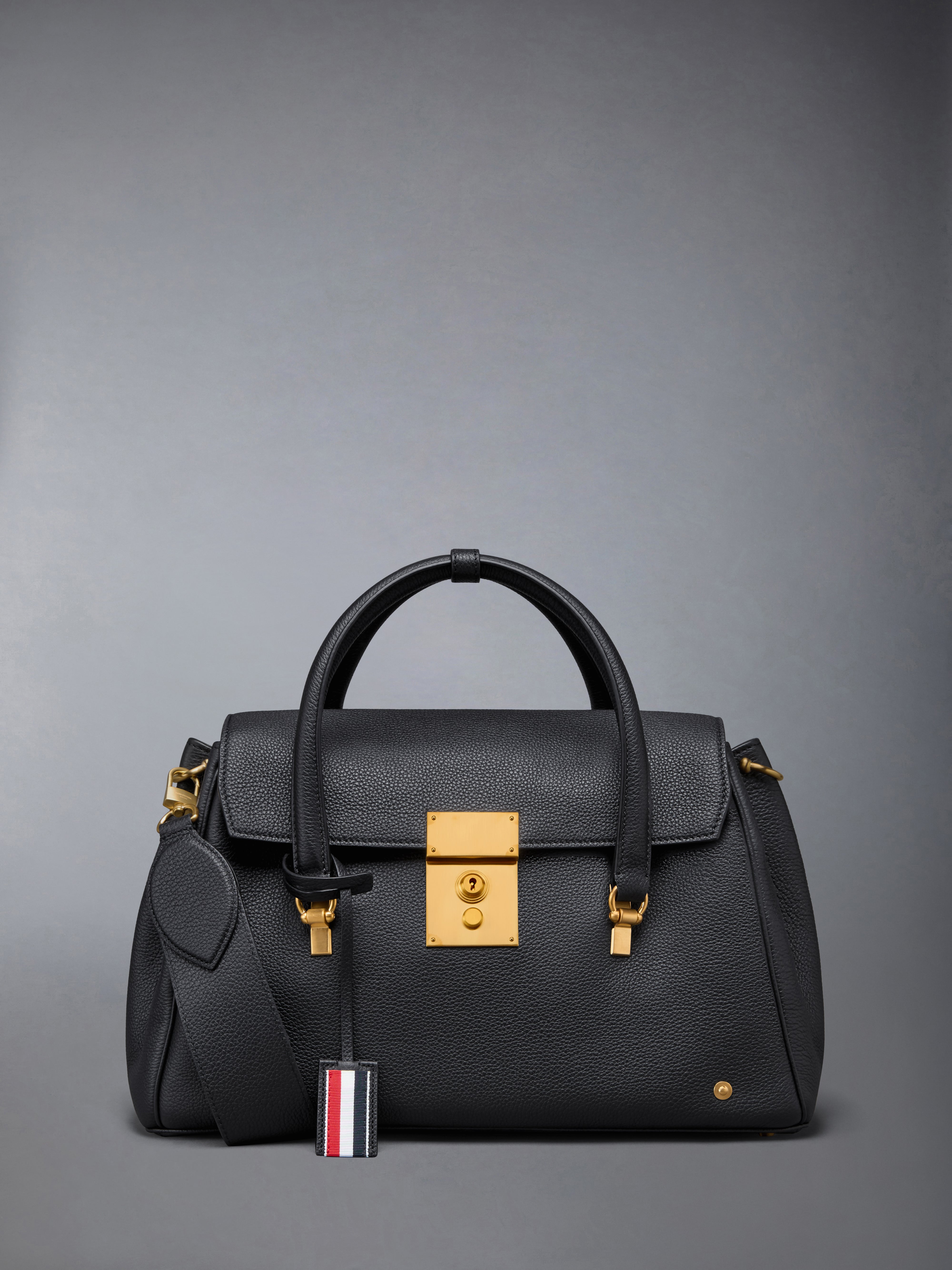 ペブルグレイン軽量ラバーソールペニーローファー | Thom Browne