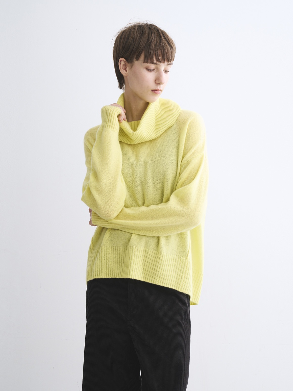 Holiday cashmere collar snood｜スリードッツ オフィシャルオンライン