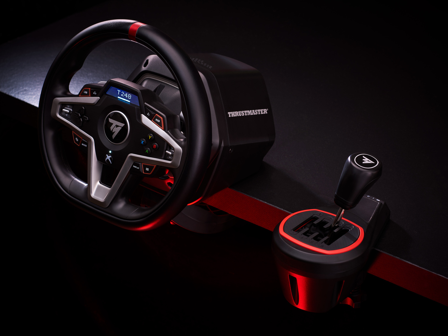TH8S Shifter Add-On: ギアをレッドラインまで押し上げよう - Thrustmaster