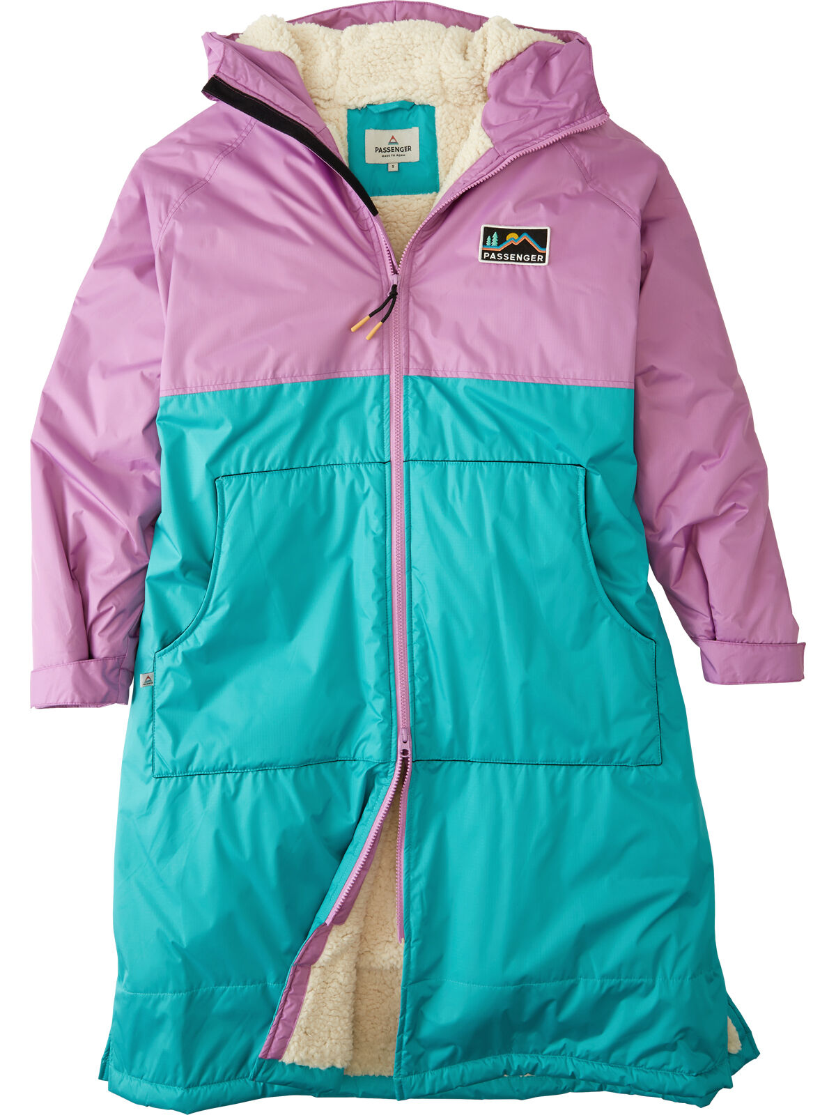 Roaming Recycled Sherpa-Lined Chanigng Robe | Title Nine