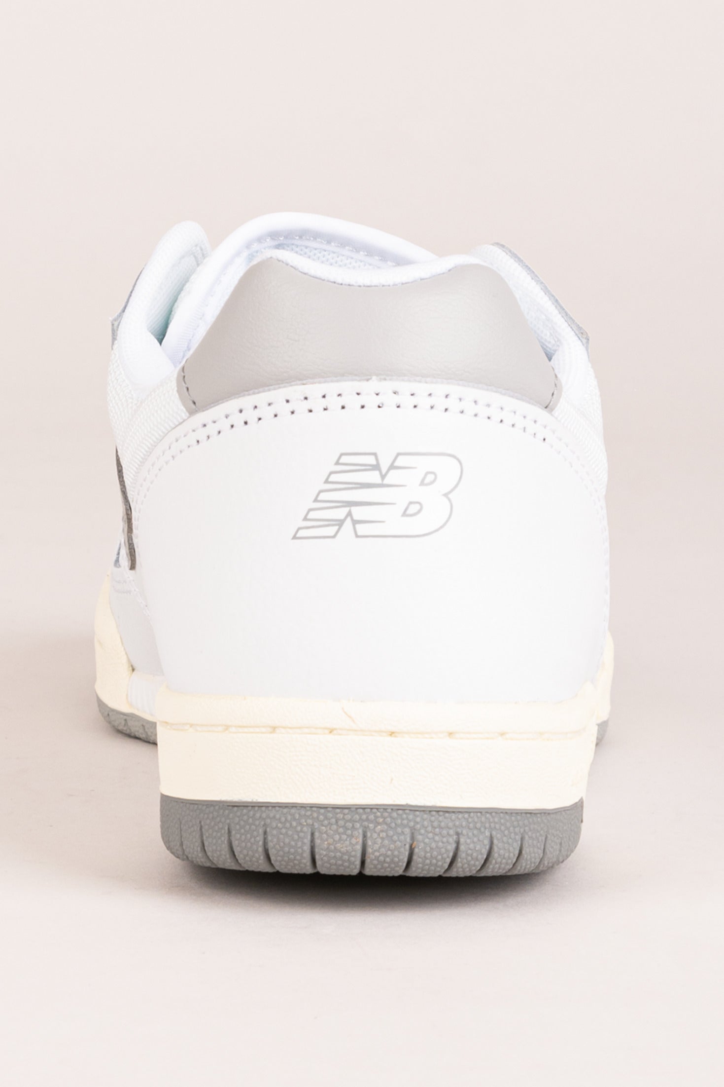 600 Tom Knox New Balance Numeric Schoen heren in white voor mannen